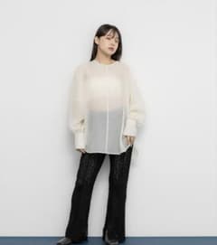 KBF バックデザインシアーブラウスのサムネイル