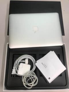 MacBook Air 13inch 　1.8GHz Intel Core i7のサムネイル