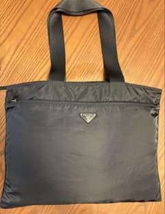 PRADA プラダ ナイロン トートバッグ ブラック　レディース　メンズのサムネイル