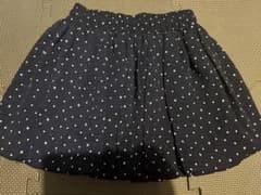 ユニクロ　キッズSサイズ　スカートのサムネイル