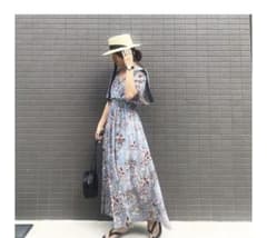 シフォン ワンピース Vネック 花柄 ゆったりマタニティ　授乳もできるのサムネイル
