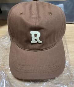 Rロゴ　キャップ　韓国のサムネイル