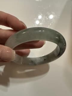 処分！天然翡翠バングル上品 - メルカリ