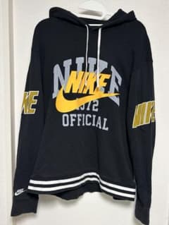 NIKE プルオーバーパーカー ブラックのサムネイル