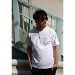 新品 FR2GOLF 表参道 限定 ペイズリー モックネック Tシャツ L 白 73R ヘンリーネック Tシャツ サークルロゴ 半袖 ホワイト L - メルカリ