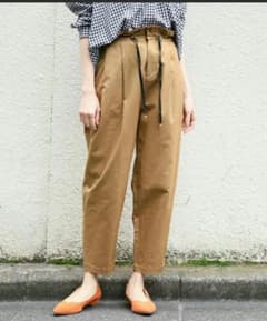 【タグつき】綿麻ペグトップパンツのサムネイル