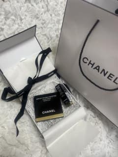 CHANEL ルージュココボーム &ミロワームドゥーブルファセット専用ボックス付 CHANEL ルージュココボーム &ミロワームドゥーブルファセット専用