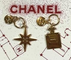 CHANEL チャーム　２つセットのサムネイル