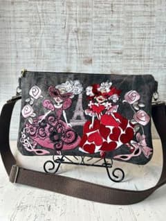 ロラライハリス♡ブラックWデニム♡刺繍のショルダーバッグ♡ - メルカリ
