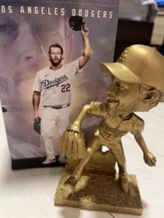 希少ゴールド　カーショー 3000奪三振 ボブルヘッド 限定ゴールド】カーショー ボブルヘッド 3000奪三振 来場者限定