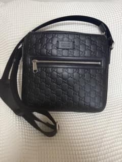 GUCCI グッチ ショルダー バッグのサムネイル