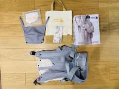 KOUMINさま専用】べべスワン 抱っこ紐 シルバーグレー - メルカリ