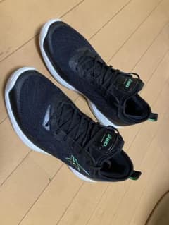 ASICS GLIED NOVE FF2 ブラック/ニューリーフのサムネイル