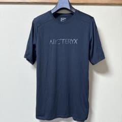使用一回ARC'TERYX イオニアメリノウールアークワードロゴSS メンズ 使用一回ARC'TERYX イオニアメリノウールアークワードロゴSS メンズ