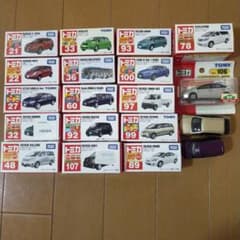 トミカ（トヨタ日産車）まとめ売り　17台＋おまけ2台のサムネイル