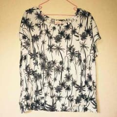 ヤシの木柄シャツのサムネイル