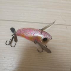 ポンパドールのサムネイル