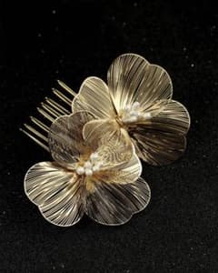 花デザイン ゴールド ヘアクリップのサムネイル