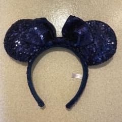 【美品】ディズニー カチューシャ ネイビー スパンコールのサムネイル