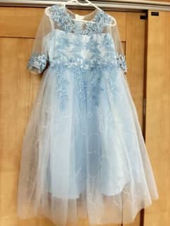 キッズ フォーマルドレス 水色 花柄刺繍のサムネイル