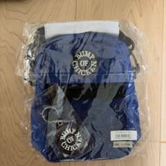 BUMP OF CHICKEN Logo Shoulder Bagのサムネイル
