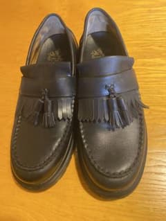 ERINYS CROWN タッセルローファー 黒 26.5cmのサムネイル