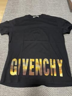 GIVENCHY ジバンシー　オーバーサイズTシャツのサムネイル