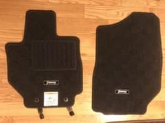純正フロアマット　新型ジムニーJB64W           【4枚セット】のサムネイル