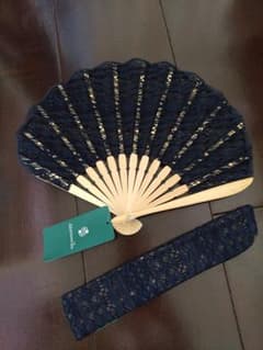 新品タグ付⭐アフタヌーンティー✨レース扇子のサムネイル