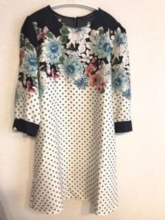 花柄ワンピース　ワンピース　ザラ　ZARAのサムネイル