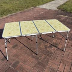 ★コールマン　スリム四折テーブル　収納袋付き　※送料無料 ☆コールマン スリム四折テーブル 収納袋付き ※送料無料 - メルカリ