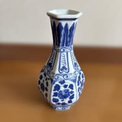 中国美術 陶磁器 六角形 花瓶 飾り壺 - メルカリ