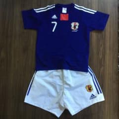 らいたん様専用 アディダス サッカー  プーマ上下のサムネイル