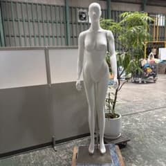 9/26①u 女性マネキン 全身 トルソー 店舗用 ディスプレイのサムネイル