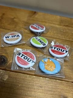 《箕面ビール》 美品☆バッチ&マグネット☆送料込♫のサムネイル