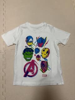 gap アベンジャーズ　Tシャツ　キッズ　マーベル　サイズ１１０　XSのサムネイル
