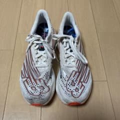ニューバランス　rcエリートv2のサムネイル