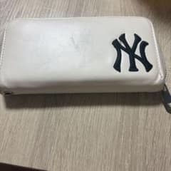 NEW ERA ニューエラ 長財布 ラウンドファスナー ホワイトのサムネイル
