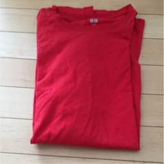 無地 赤 Tシャツのサムネイル