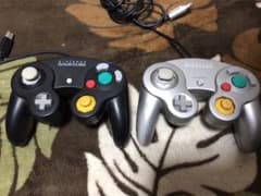 ゲームキューブコントローラー　×2のサムネイル