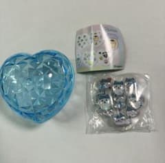 ちいかわ　PUKU CHURU seal① ハチワレ　ガチャ シールのサムネイル