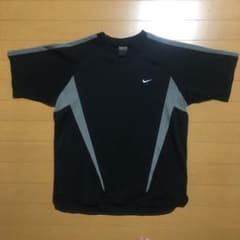 NIKE ナイキ Tシャツのサムネイル