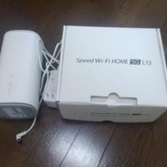 Speed Wi-Fi HOME 5G L13 ホワイトのサムネイル