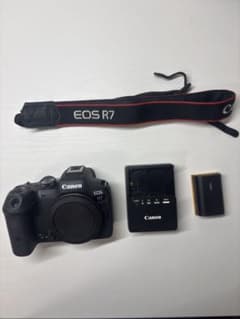 Canon EOS R7のサムネイル