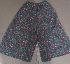LOWRS FARM ♪ローリーズファーム　ワイドパンツ　花柄　ガチョウパンツのサムネイル