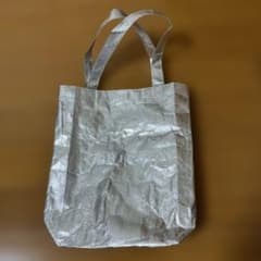 SHIRO ショップ袋 シルバー トートバッグのサムネイル