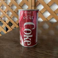 昭和レトロCoke 空き缶 コカ・コーラ ロゴ入り - メルカリ