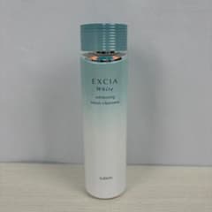 アルビオン エクシアホワイト 薬用美白化粧水 200ml アルビオン エクシアホワイト 薬用美白化粧水 200ml - メルカリ