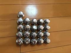ハリアー30純正ホイールナットのサムネイル