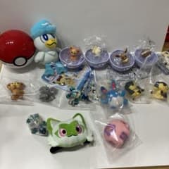 ポケモン ぬいぐるみ・フィギュア まとめ売りのサムネイル